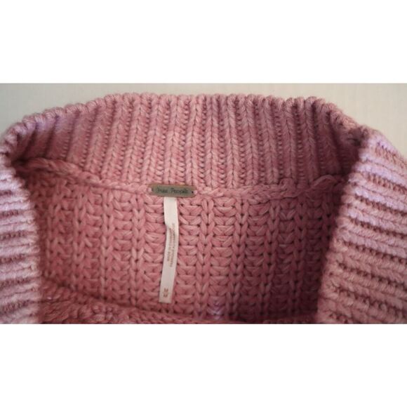 Free People OB1515484 Women's Sz M Pink Cable Knit Crewneck Pullover Sweater - Picture 3 of 8